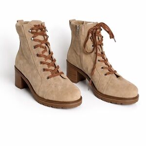 Vince Camuto Leather Lace Up Ankle Boots Size 7.5M/37.5.